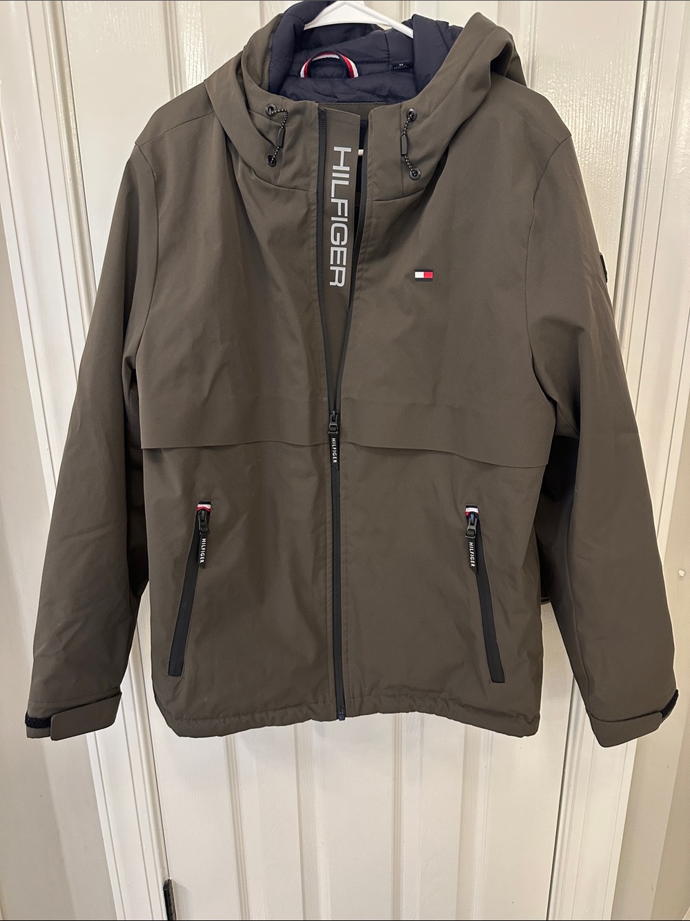Tommy Hilfiger Men's Olive Green Hooded Puffer Jacket